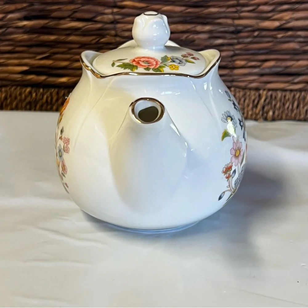 Porcelain Teapot by the Robinson Design Group - 1989
